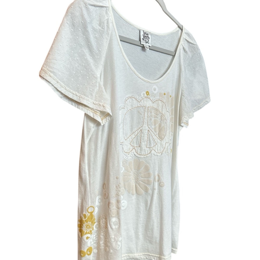 Ivy Jane Women’s Cream Peace Graphic Tee.  NWT  Size L - Picture 5 of 9